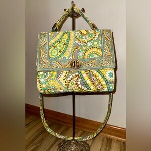 NWOT 𝑽𝒆𝒓𝒂 𝑩𝒓𝒂𝒅𝒍𝒆𝒚 Sachel